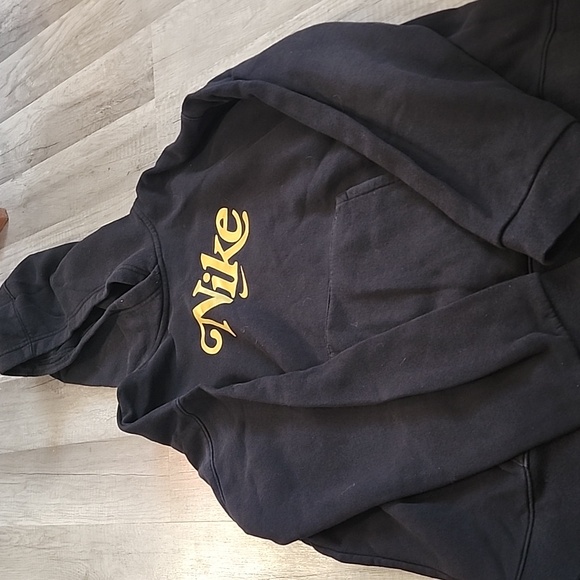 Nike Other - Nike sweatshirt